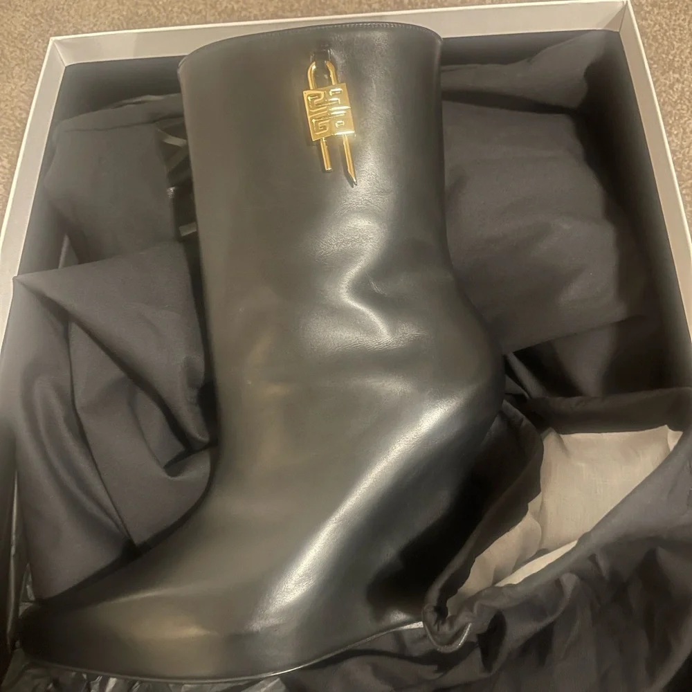 Givenchy g lock booties - Picture 6 of 8